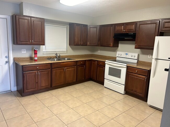 Photo - Lakeview Landing