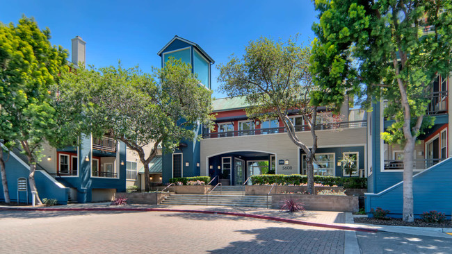 Exterior - City Gate at Cupertino Apartments