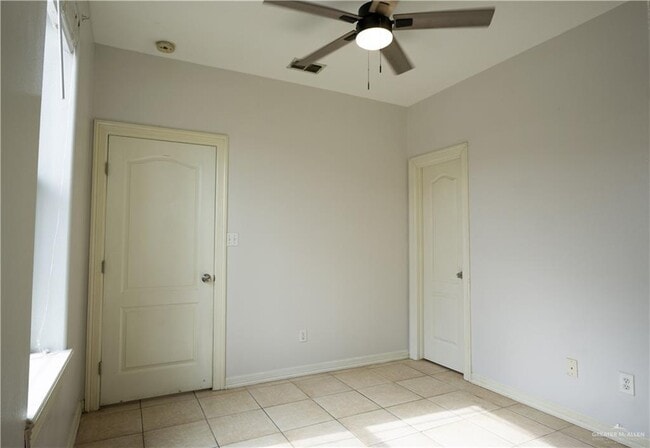 Photo - 10 Regal Dr Unit A