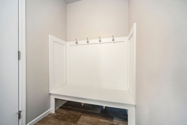 Photo - Newer Home for Lease!