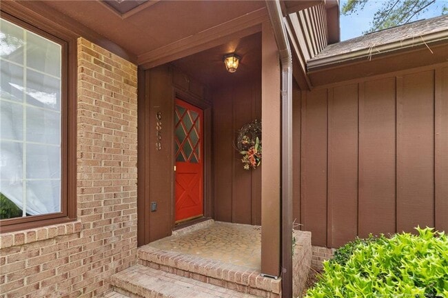 Photo - 6859 Uppingham Rd