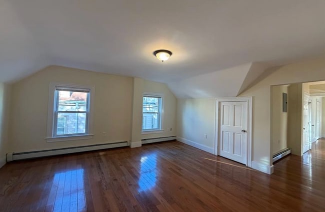 Photo - 102 Sycamore St Unit #3