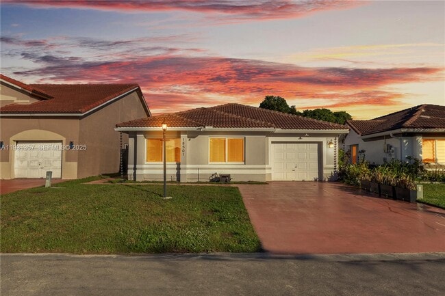 Photo - 18501 NW 55th Ave