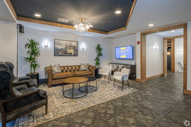 The Bryn - 5600 N Sheridan Rd