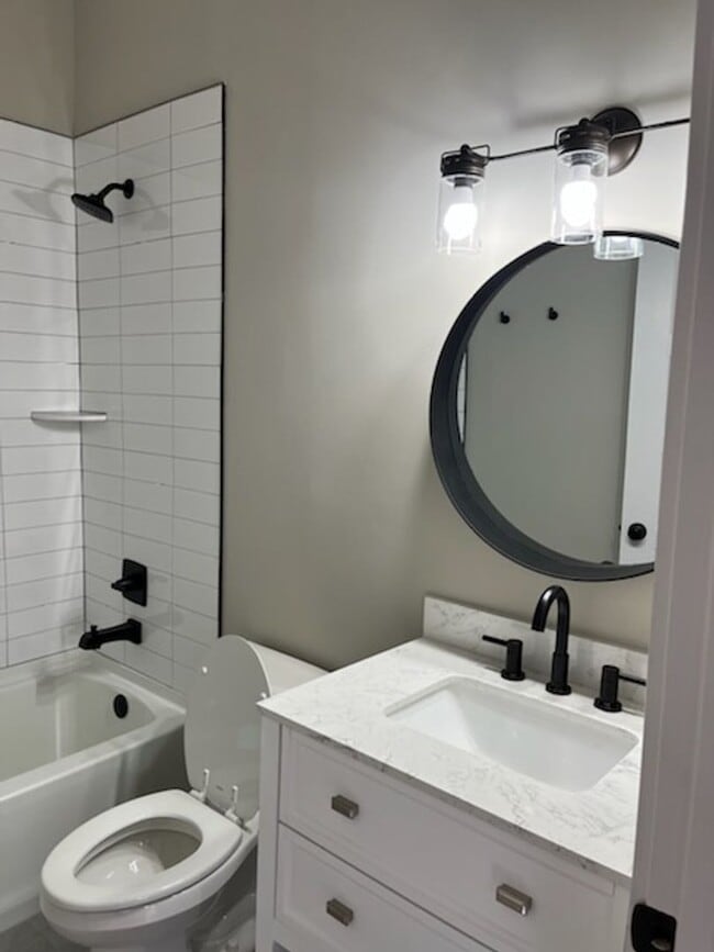 Photo - Beautifully Renovated 2-bedroom Home in Shelby Park!