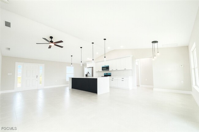 Photo - 112 NW 23rd Ave