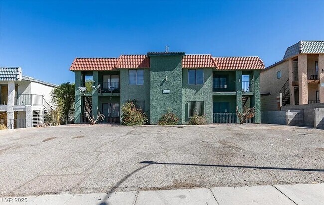 Building Photo - 6932 Kilgore Dr Unit A Rental