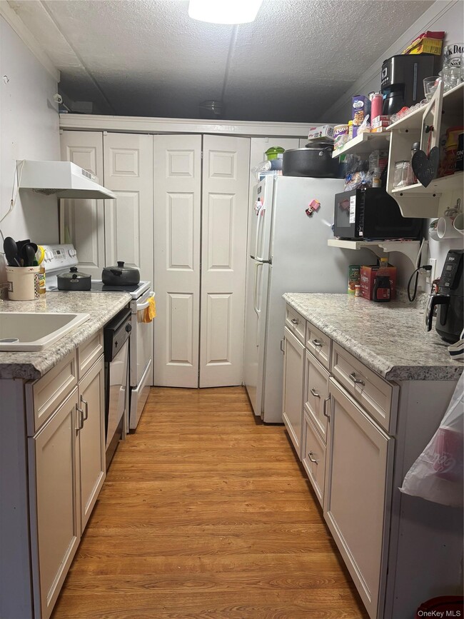 35 Park Ave Unit 1M