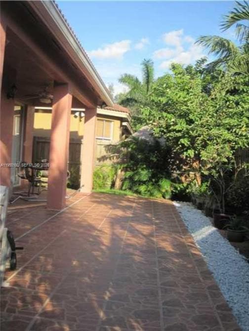 Photo - 14920 SW 21st Terrace