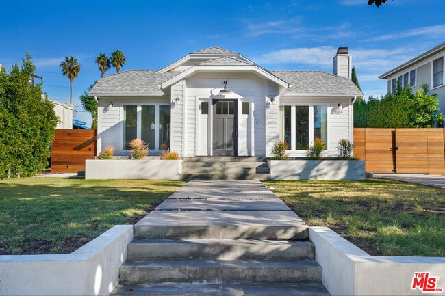 Building Photo - 564 N Arden Blvd