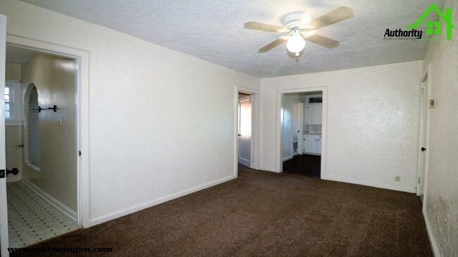 Photo - 1137 Magnolia Ave