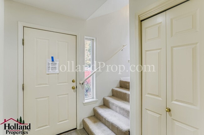 Photo - Lovely 3 bedroom home in West Linn! **BEST...