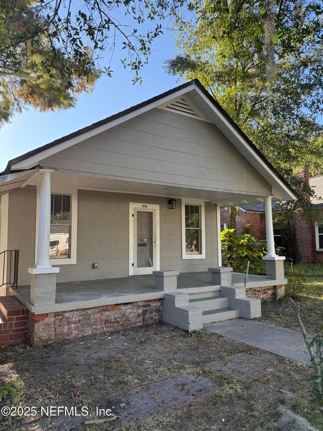 Building Photo - 3816 Boone Park Ave