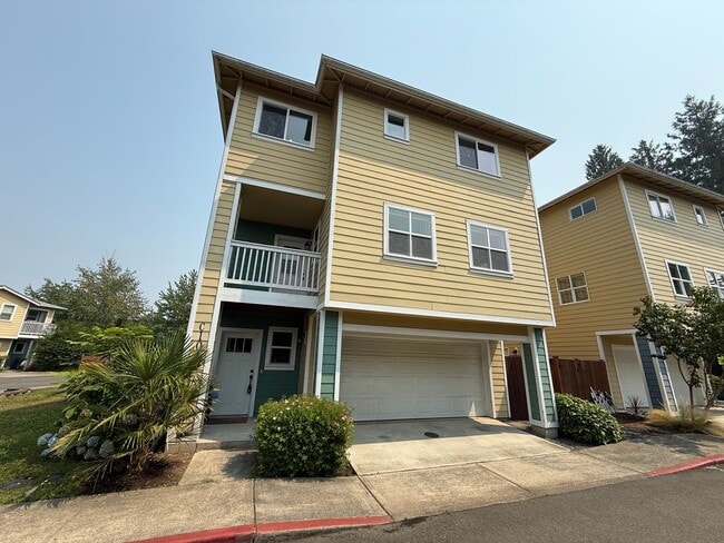 Photo - 1017 W Main St