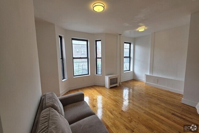Building Photo - 17 W 125th St Unit G3 Rental