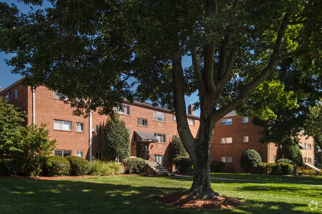 Photo - Woodlee Terrace Apartments