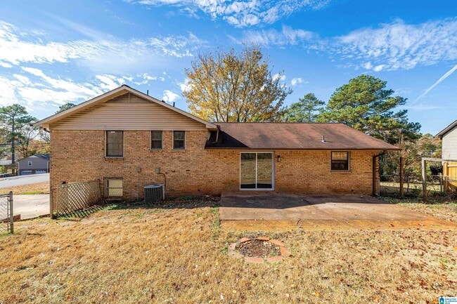 Photo - 2501 Shoemaker St