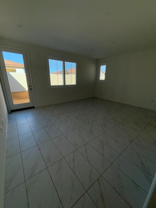 Photo - 39171 Quixote Ct