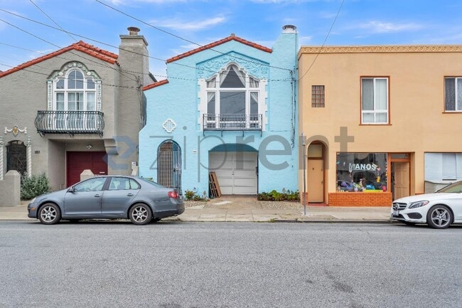 Photo - 1578 43rd Ave