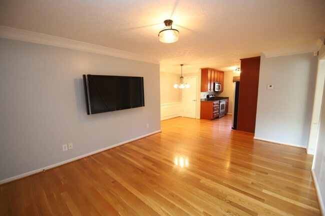 Photo - 3301 Arterburn Ave