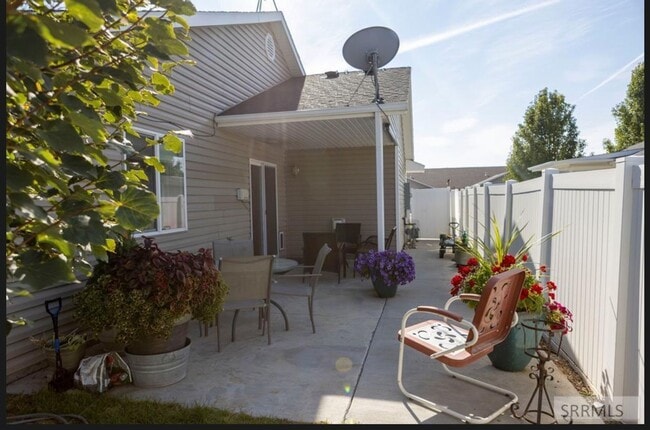 Photo - 510 Gwen Loop