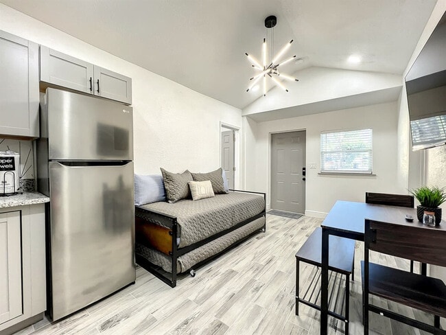 Photo - 2008 E Grant Ave Unit SI ID1094235P