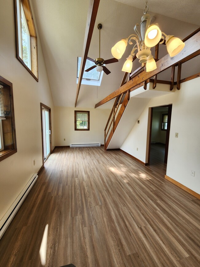 Photo - 80 Noyes Rd