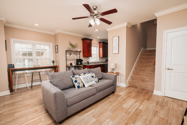 Photo - 921 Muirfield Dr Unit 921