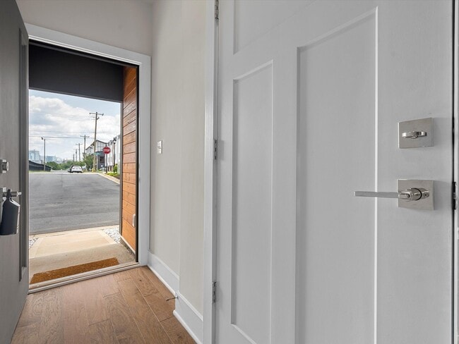 Photo - 4201 Bryant Terraces Dr