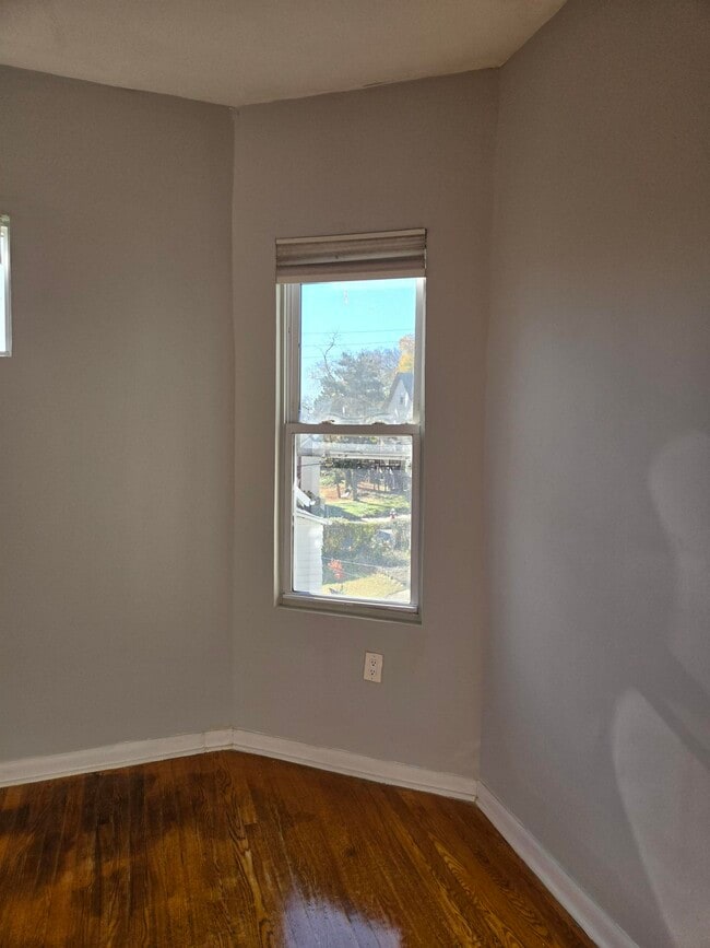 Photo - 558 S 7th Ave Unit 4 bed apartment