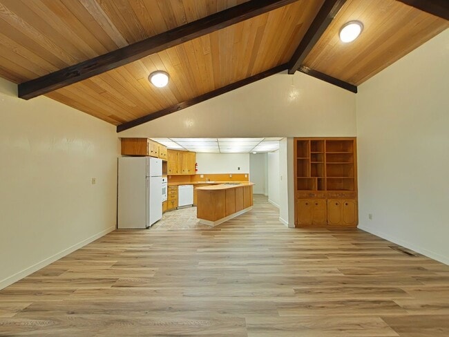 Photo - Charming 4 Bedroom House ~ Albany