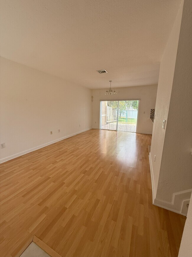 Photo - 8537 SW 214th Ln