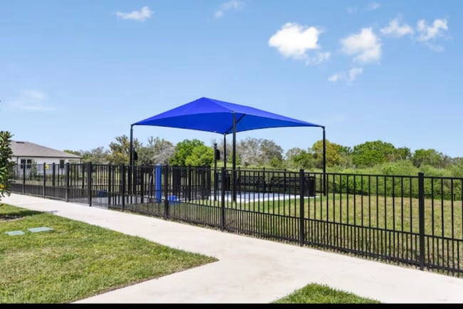 Photo - 261 Woodsage Pl