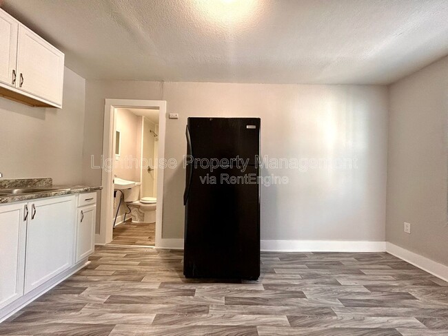 Photo - 2825 Sanford St Unidad 6