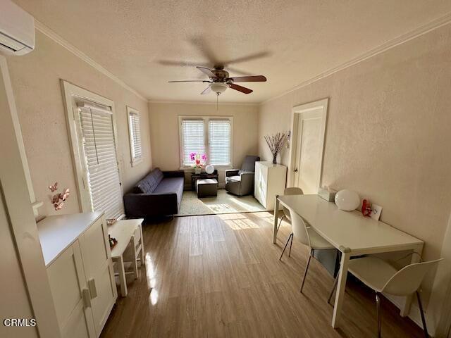 Photo - 1107 E Howard St