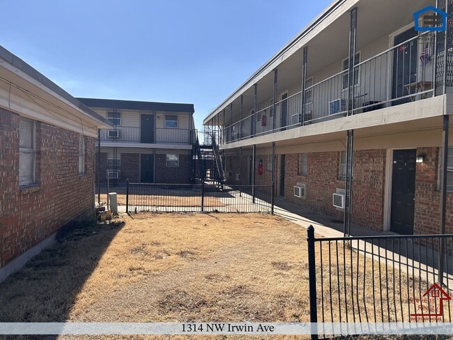 Photo - 1314 NW Irwin Ave