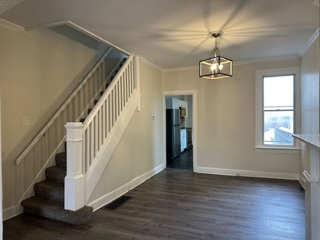 Photo - 548 N 3rd St