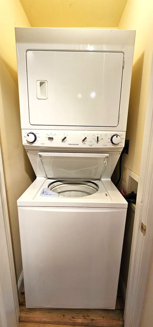 Photo - 137 Park St Unit APT 4