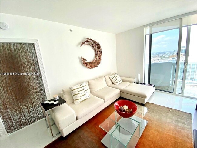 Photo - 6365 Collins Ave Unidad 3010