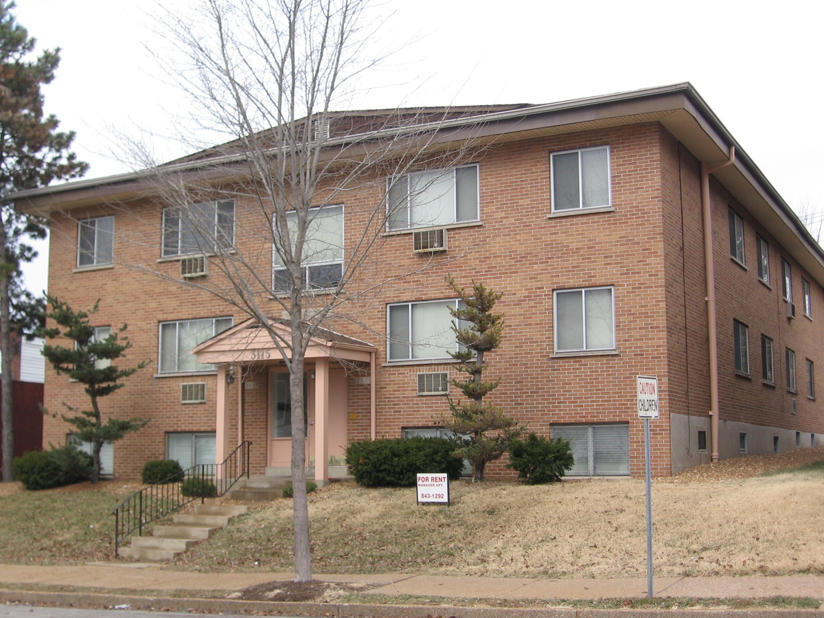 Primary Photo - 3115 Cherokee St Apartments