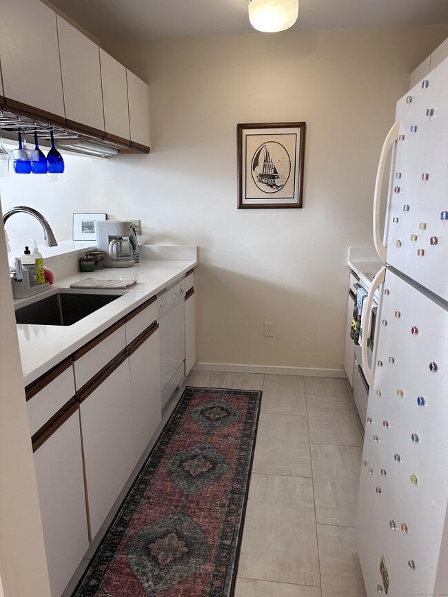 Photo - 83 Washington St Unidad 3B