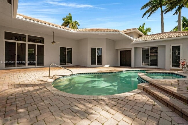 Photo - 1666 Victoria Pointe Cir