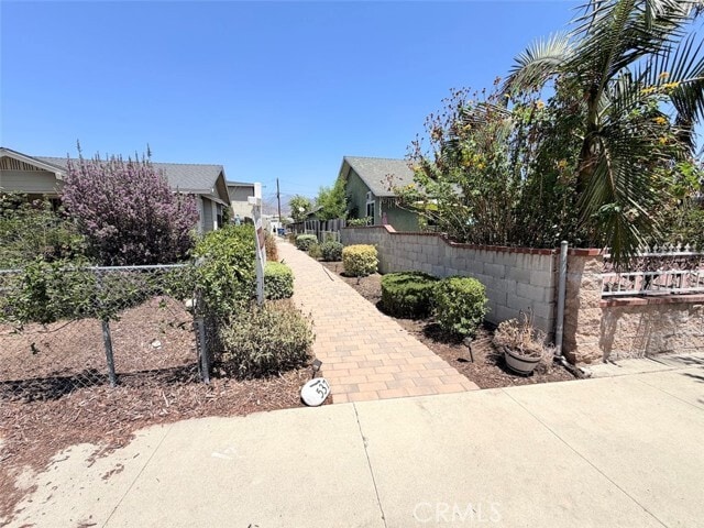Photo - 537 W Crescent Dr Unidad 1/2