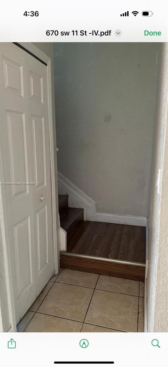 Photo - 657 SW 10th St