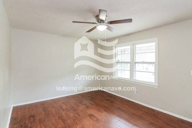 Photo - 4707 Wellborn Dr