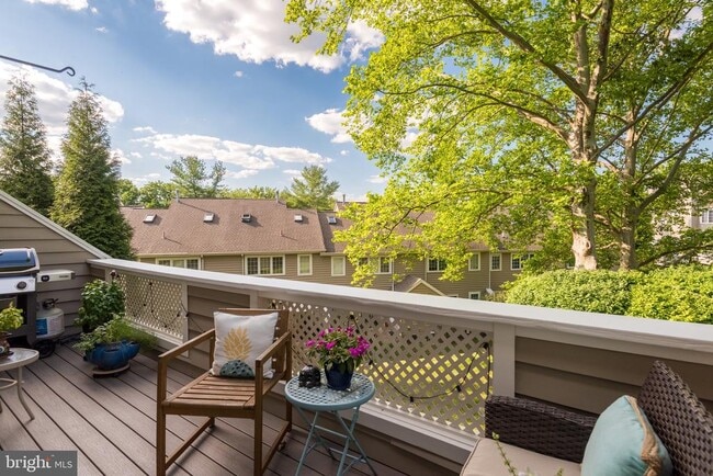 Photo - 79 Andover Ct