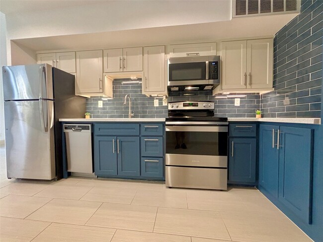 Photo - 12900 Walden Rd