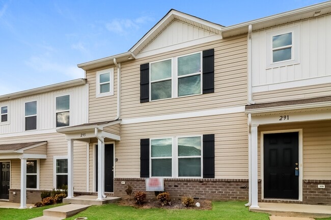 Photo - 295 Century Dr