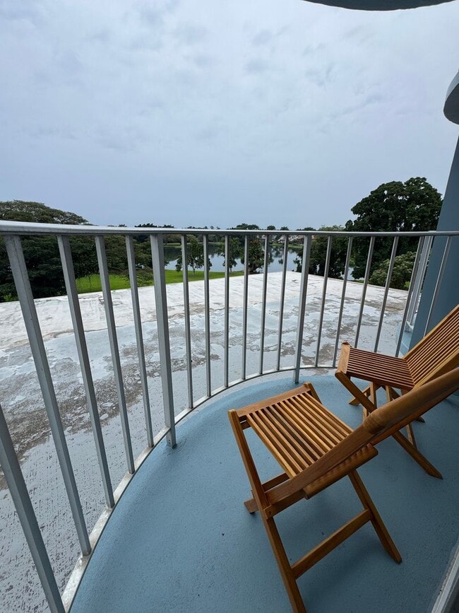 Photo - Hilo Lagoon Center - Studio