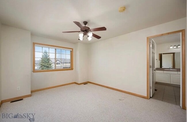 Photo - 2938 Warbler Way